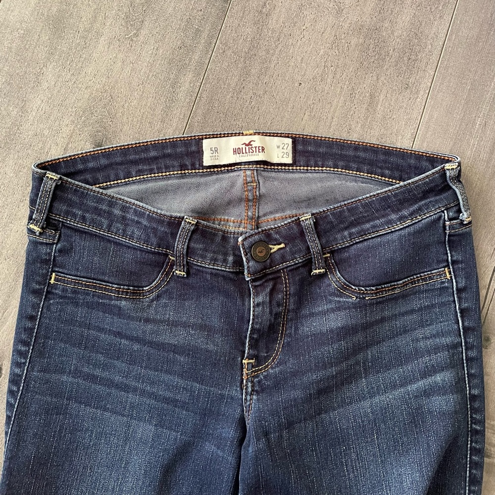 Hollister jeans